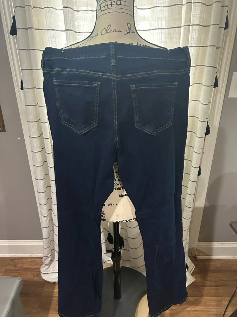 Dark Navy Bootcut Jeans Size 17